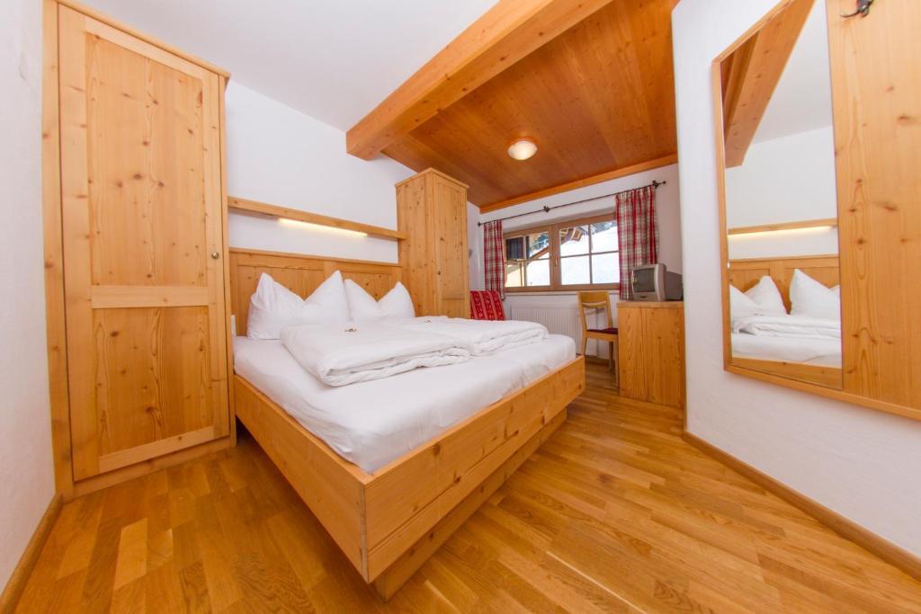 Sonnalm Hotel Altenmarkt im Pongau Room photo