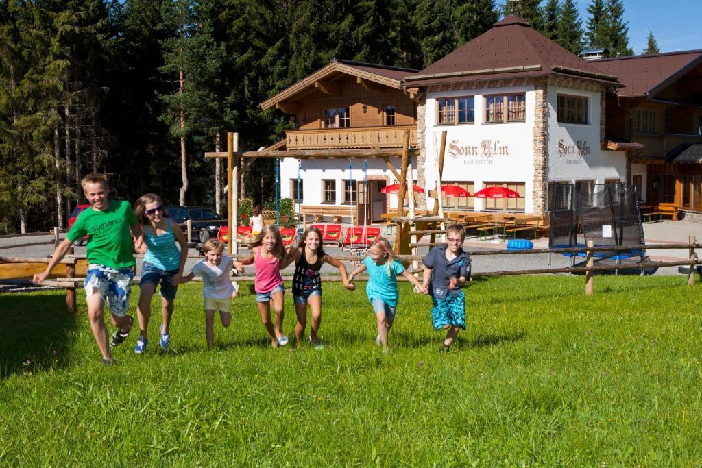 Sonnalm Hotel Altenmarkt im Pongau Exterior photo