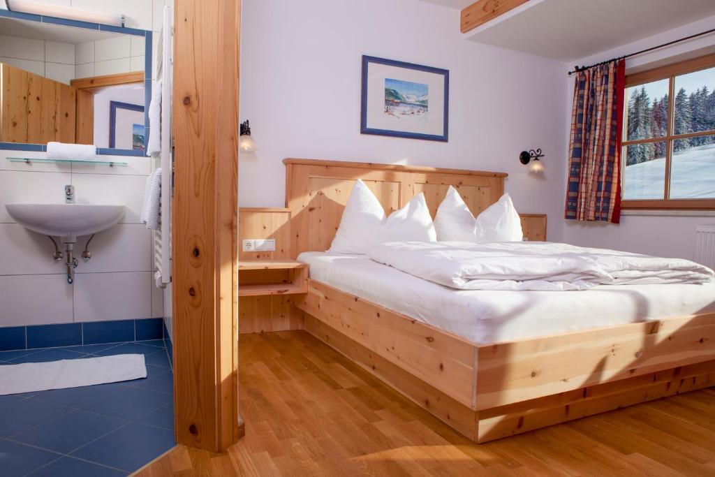 Sonnalm Hotel Altenmarkt im Pongau Room photo