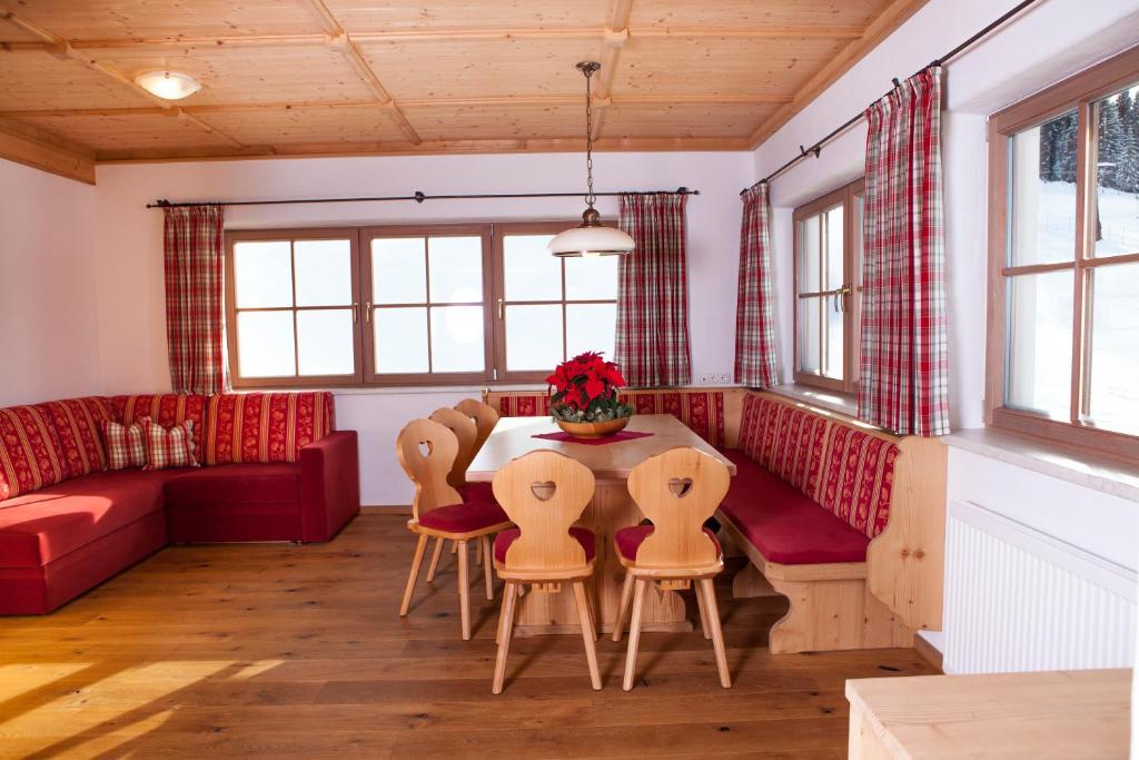 Sonnalm Hotel Altenmarkt im Pongau Room photo