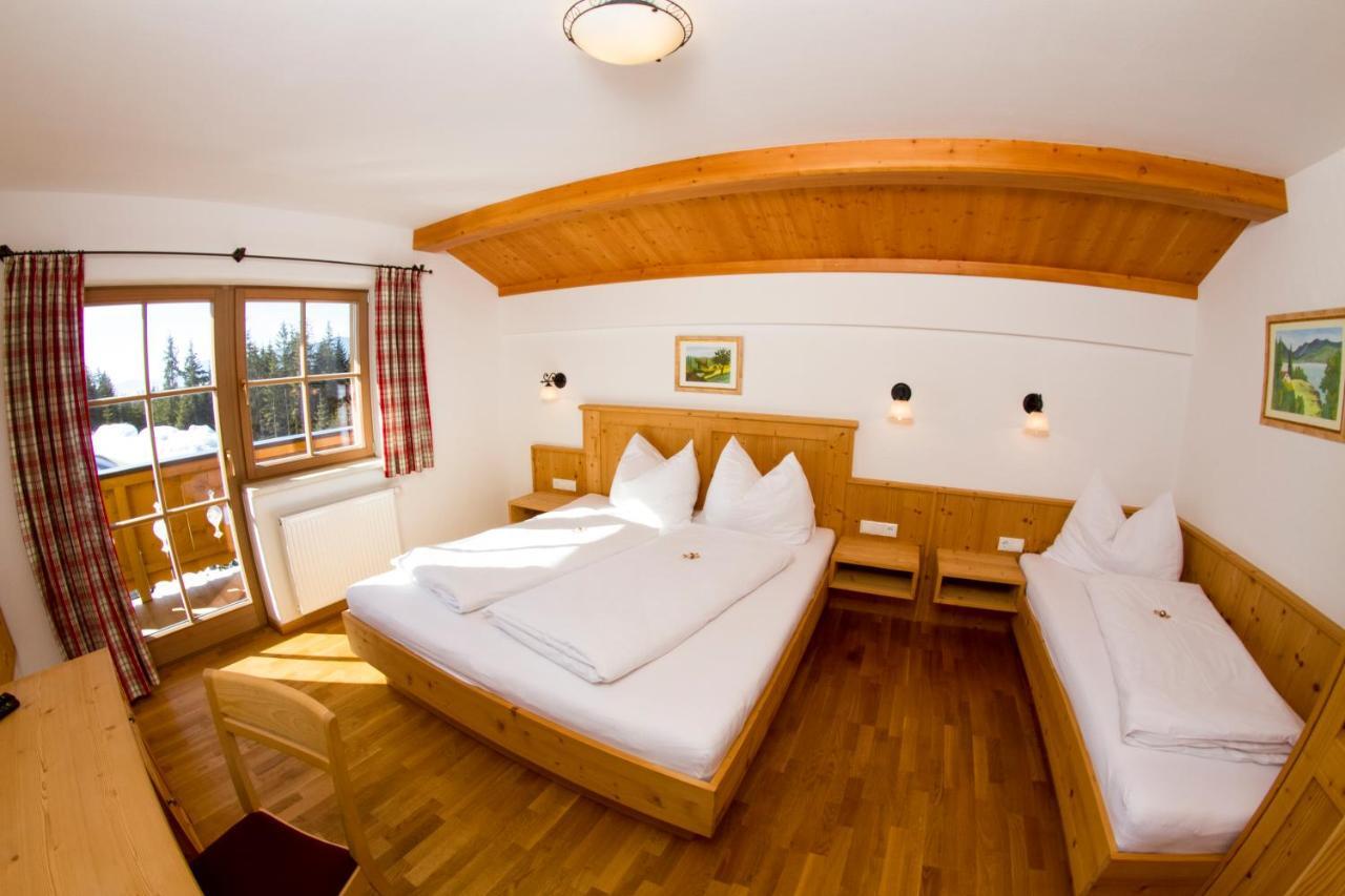Sonnalm Hotel Altenmarkt im Pongau Room photo