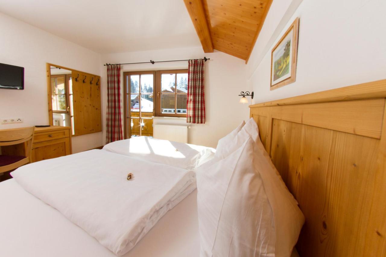 Sonnalm Hotel Altenmarkt im Pongau Room photo